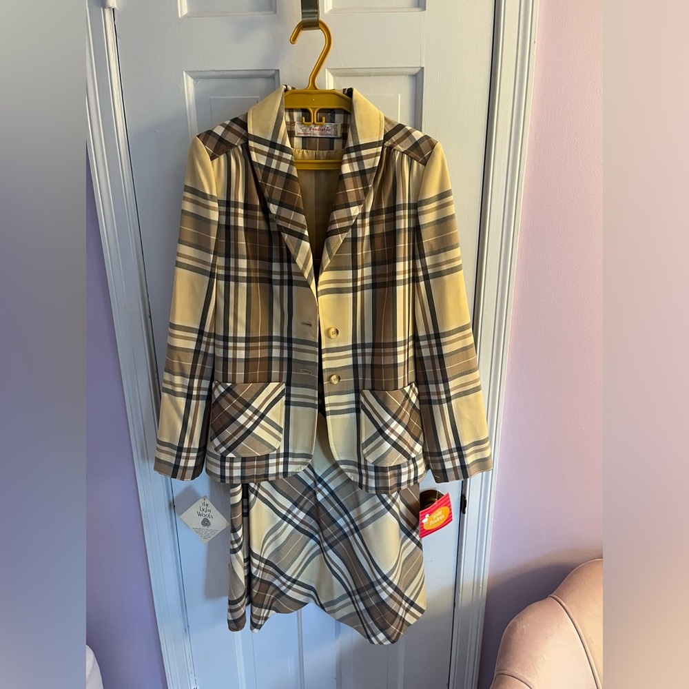 Vintage 70s Young Pendleton skirt suit